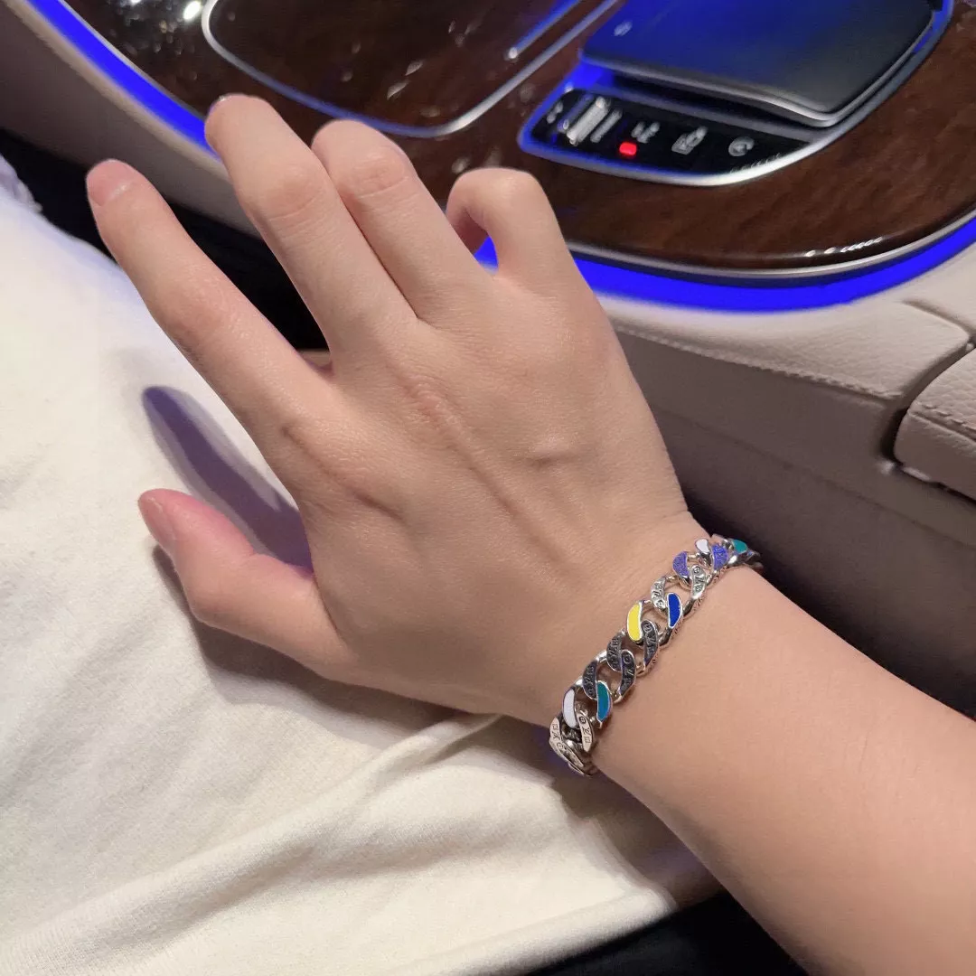 Louis Vuitton LV Bracelets Sophisticated 5447