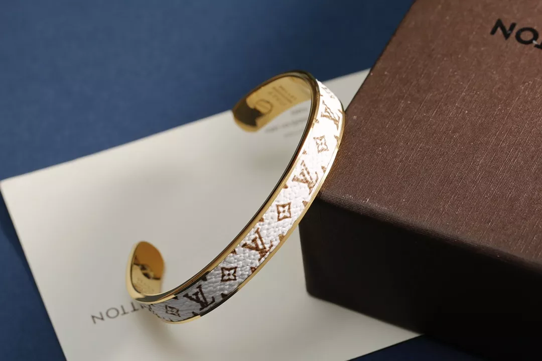 Louis Vuitton LV Bracelets SportInspired 9724