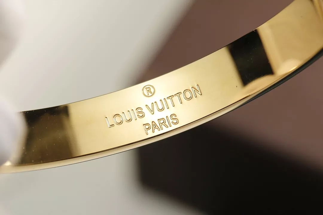 Louis Vuitton LV Bracelets SportInspired 9724