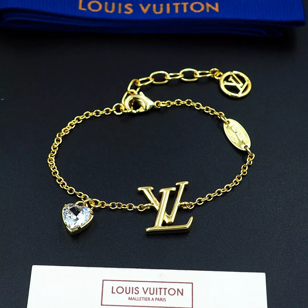 Louis Vuitton LV Bracelets Trendy 6595