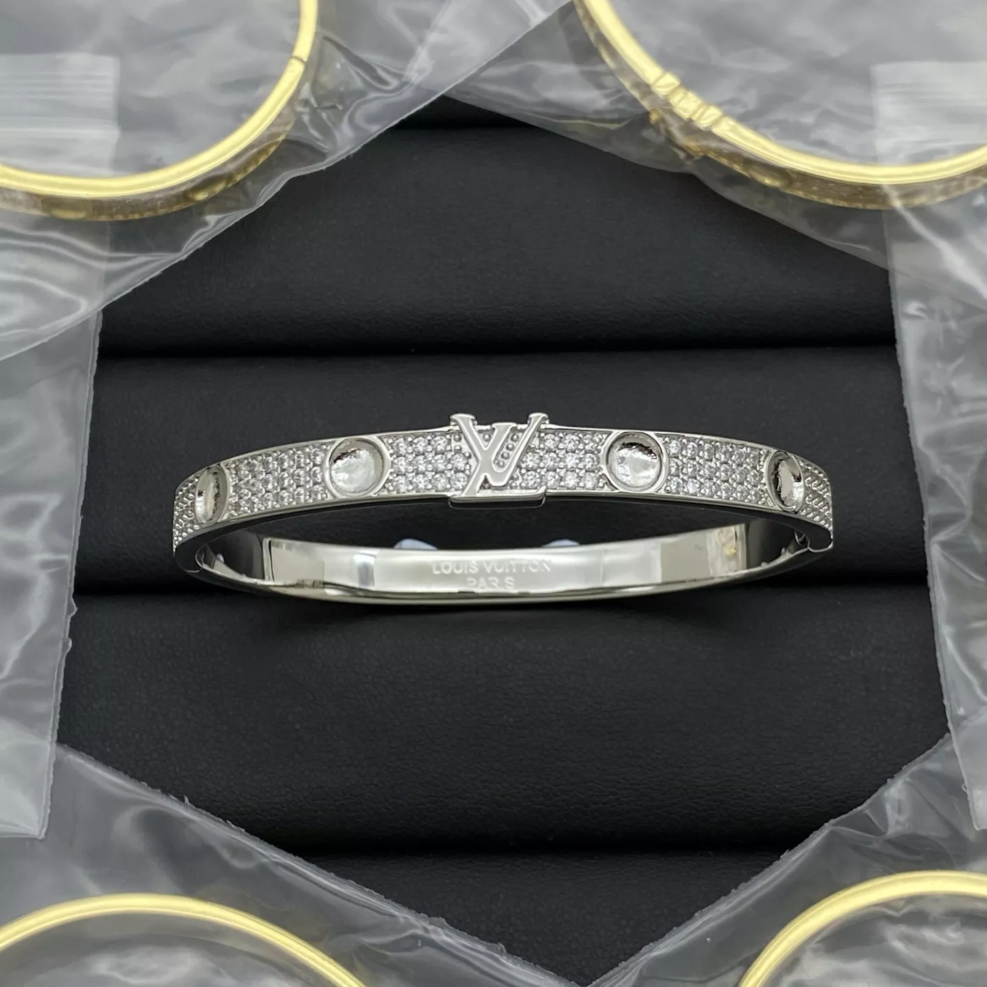 Louis Vuitton LV Bracelets Vibrant 2148