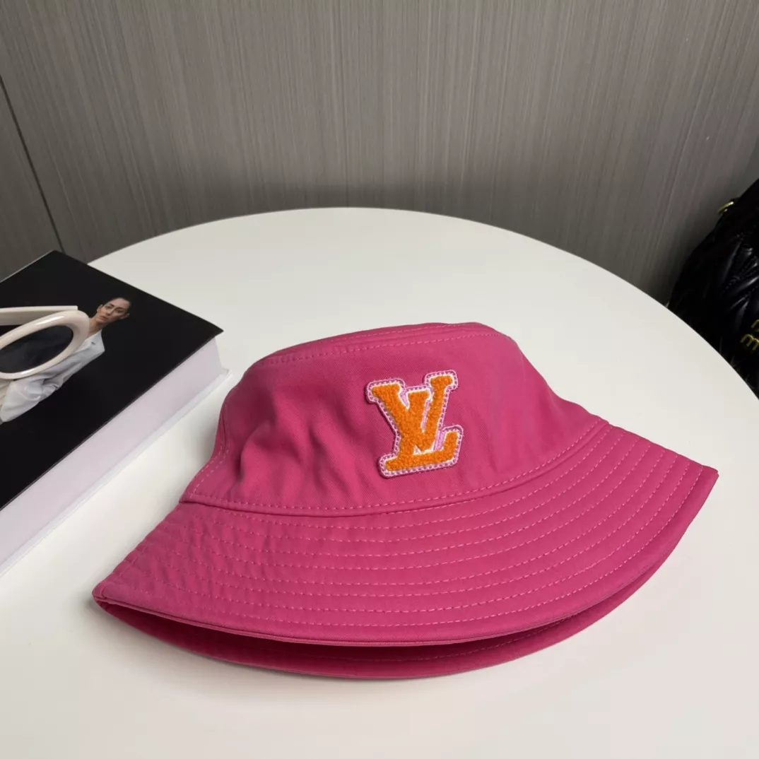 Louis Vuitton LV Caps AllSeason 3729
