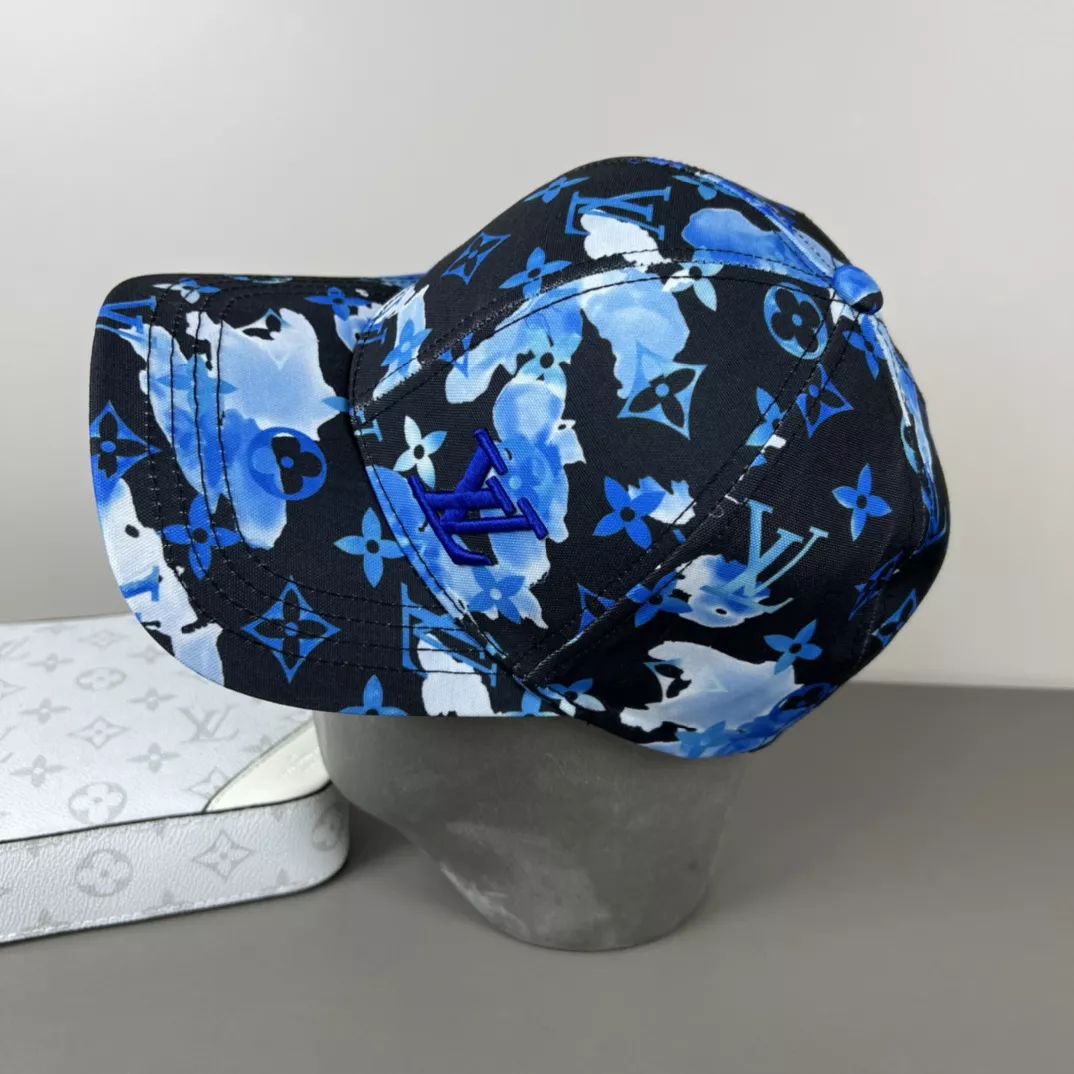 Louis Vuitton LV Caps Breathable 2564