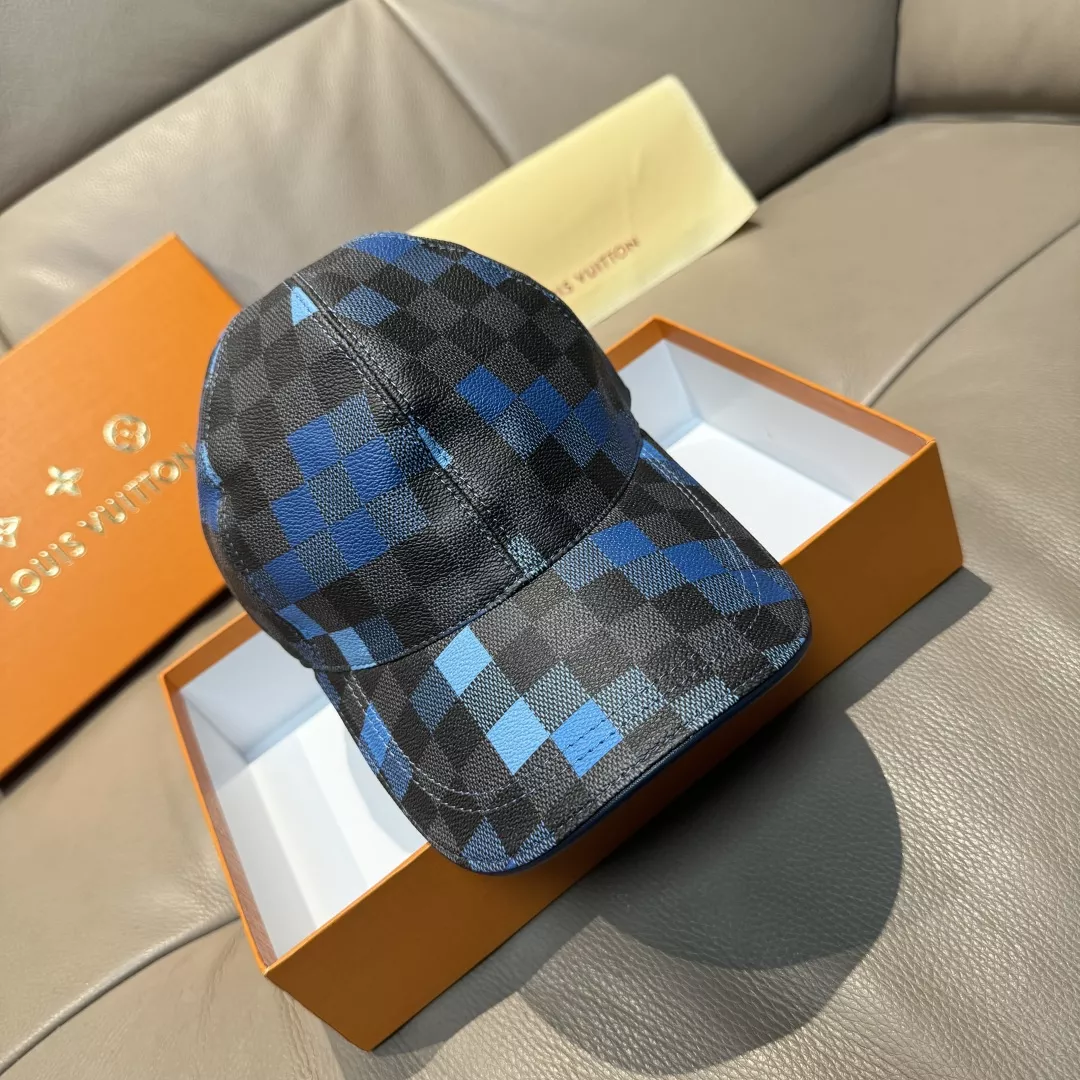 Louis Vuitton LV Caps Bright 3507