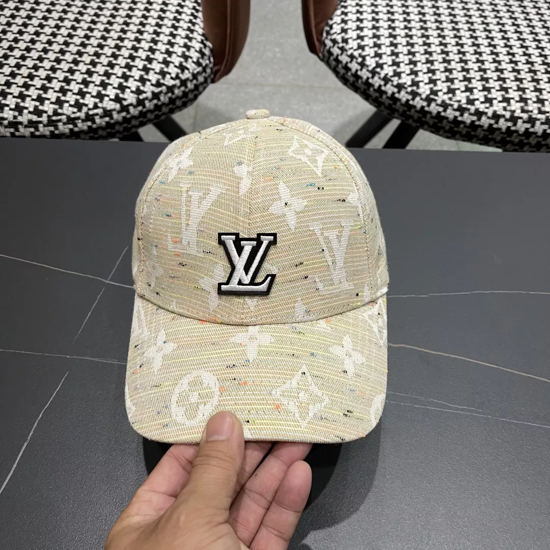 Louis Vuitton LV Caps Comfortable 6992