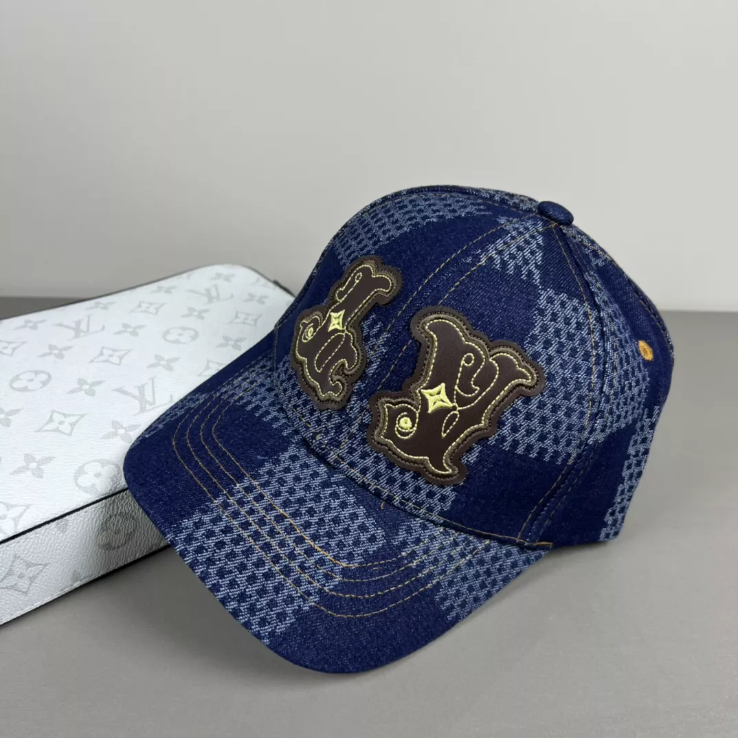 Louis Vuitton LV Caps Comfortable 7451