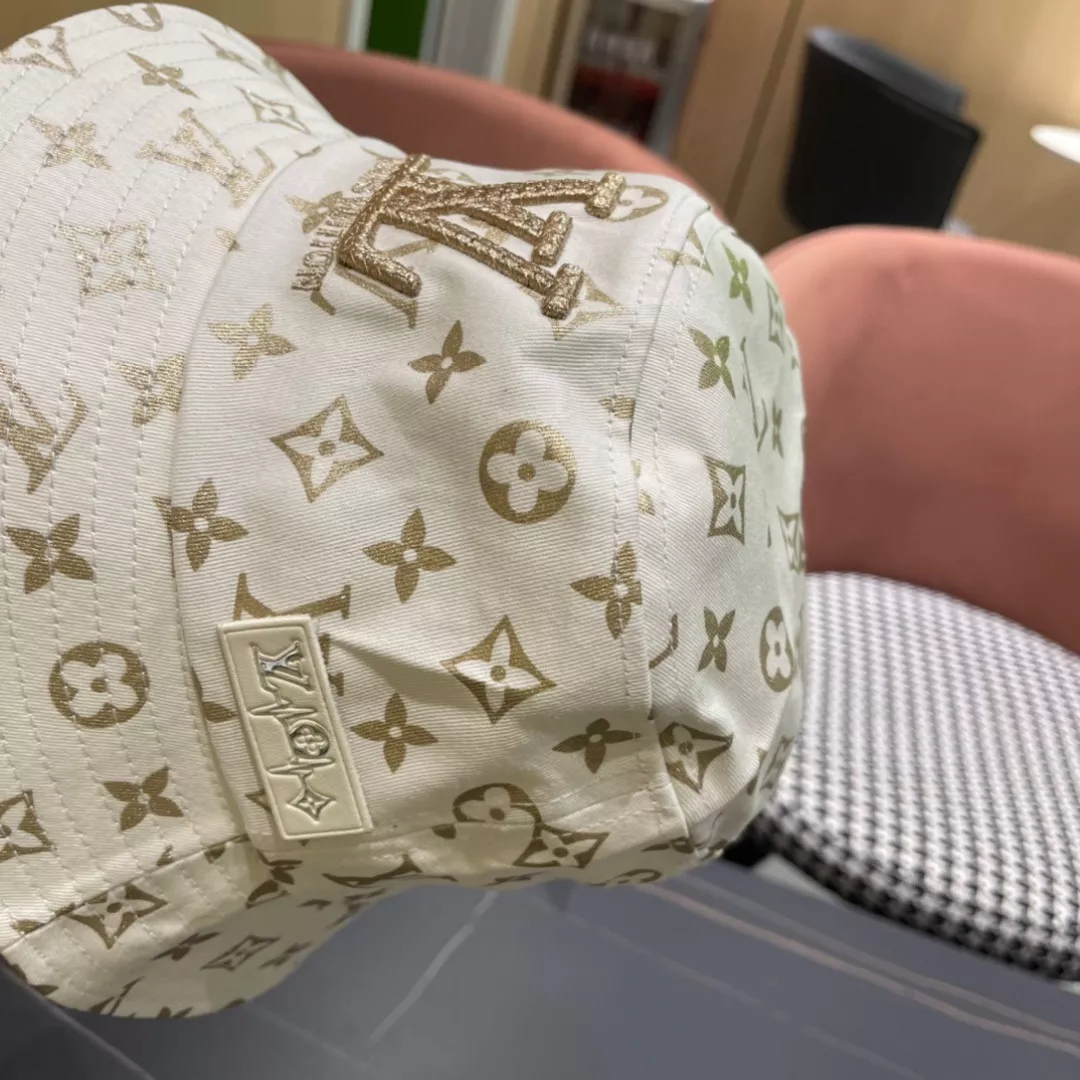 Louis Vuitton LV Caps Comfortable 8090