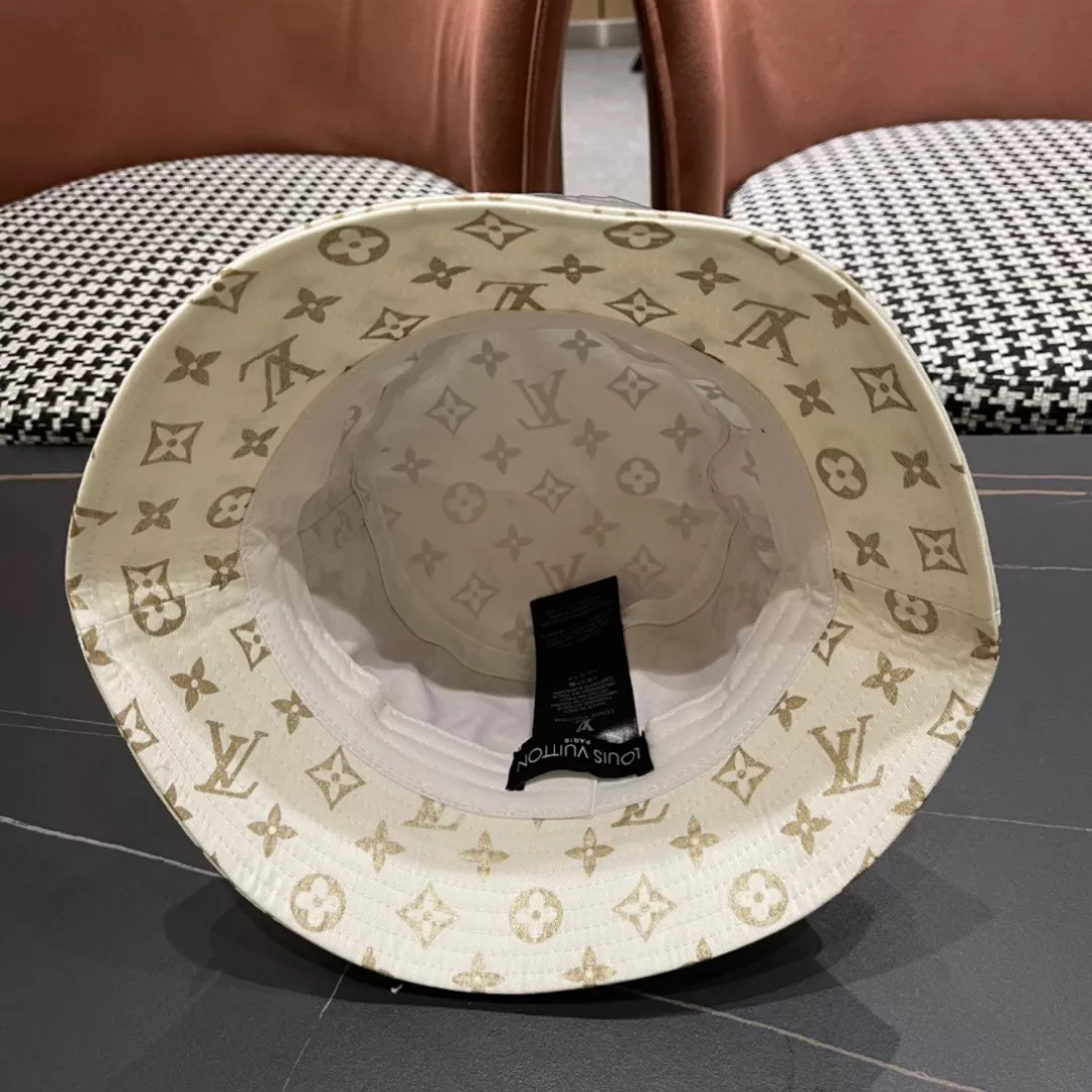 Louis Vuitton LV Caps Comfortable 8090