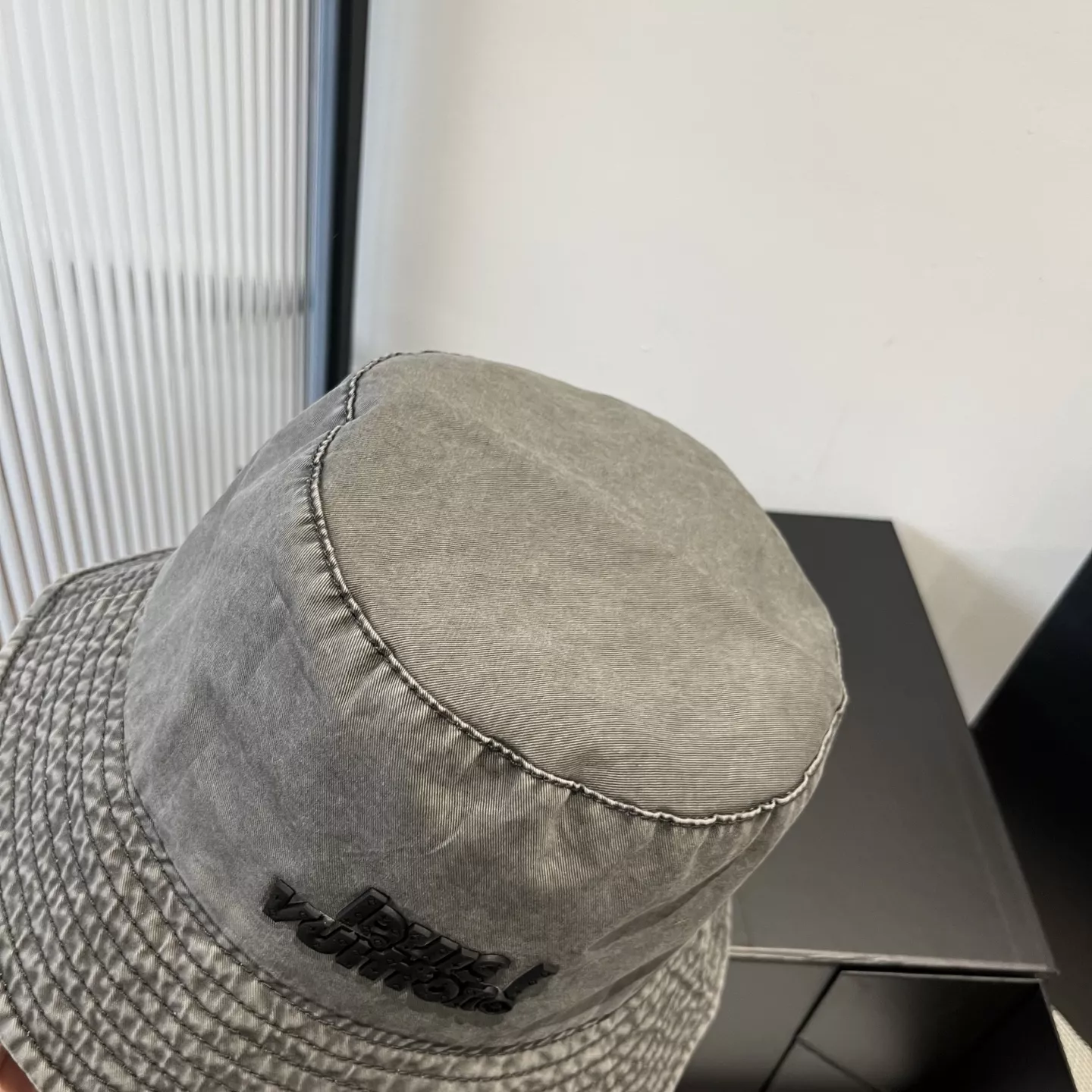 Louis Vuitton LV Caps Comfortable 8958