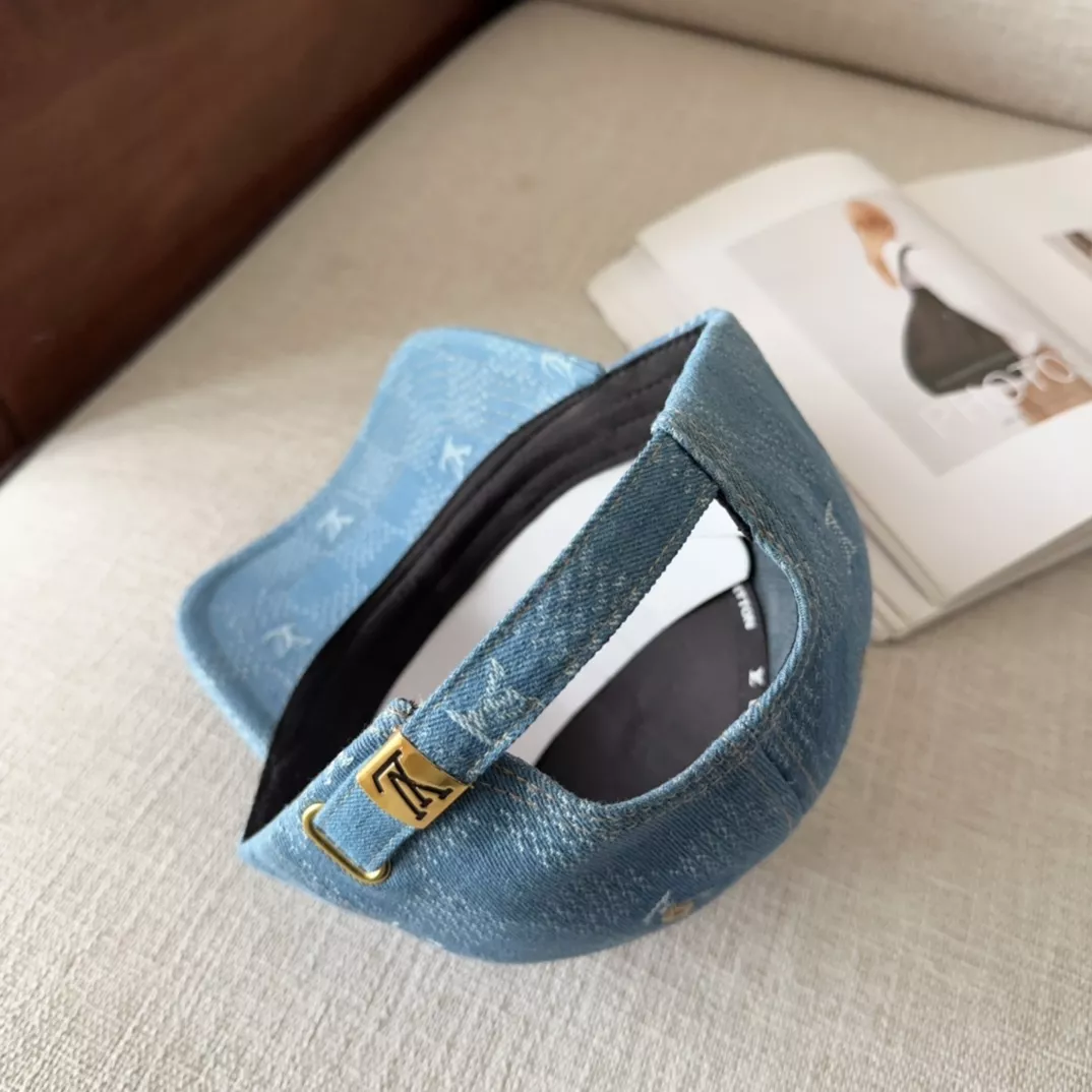Louis Vuitton LV Caps Flexible 4349
