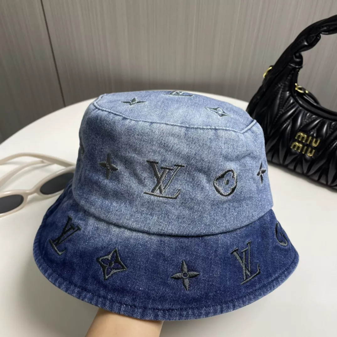 Louis Vuitton LV Caps Flexible 9434