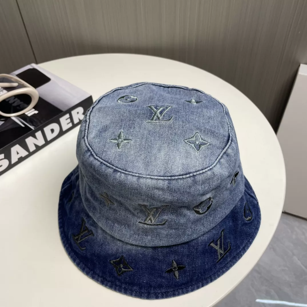 Louis Vuitton LV Caps Flexible 9434