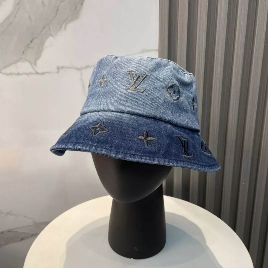 Louis Vuitton LV Caps Flexible 9434