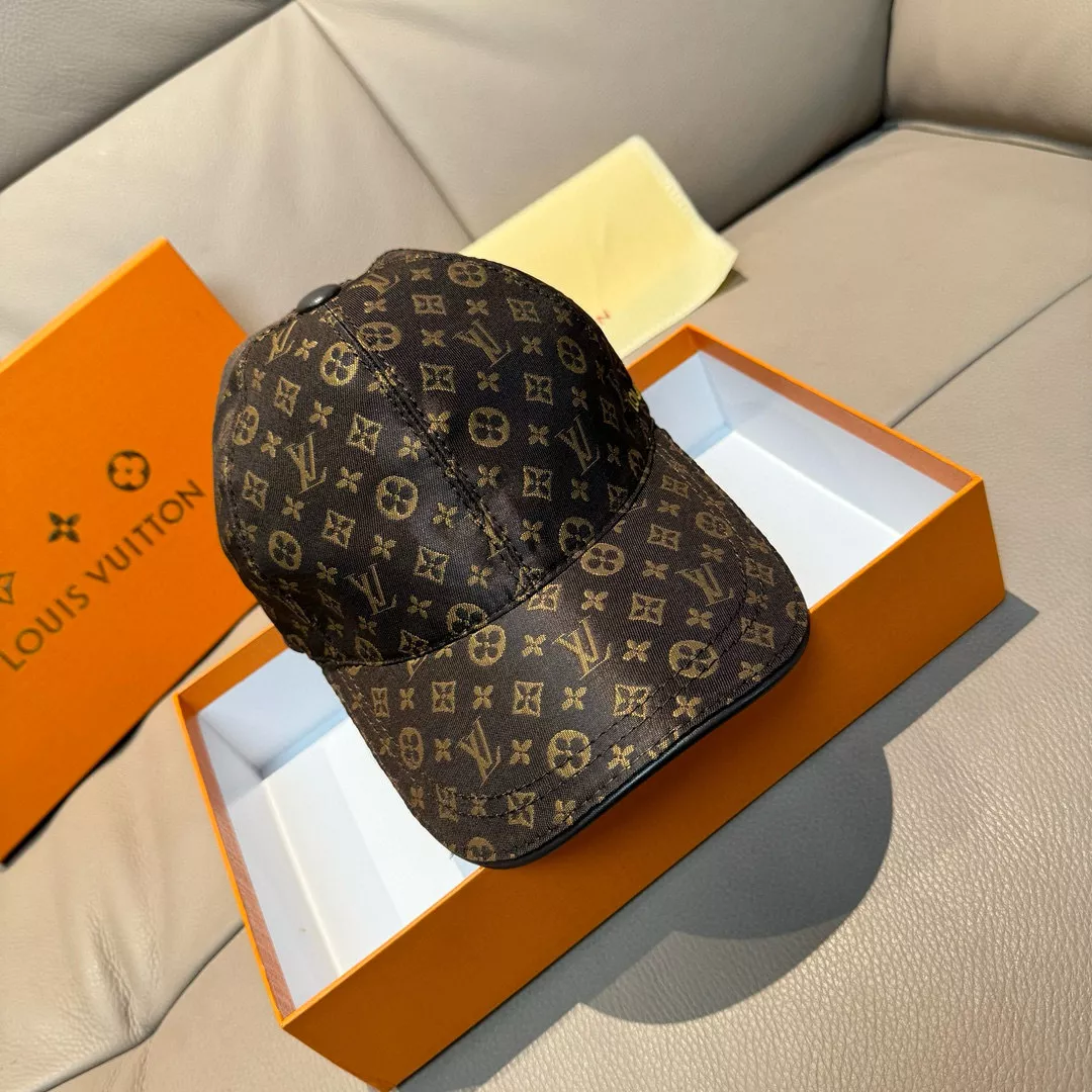 Louis Vuitton LV Caps Minimalist 7231