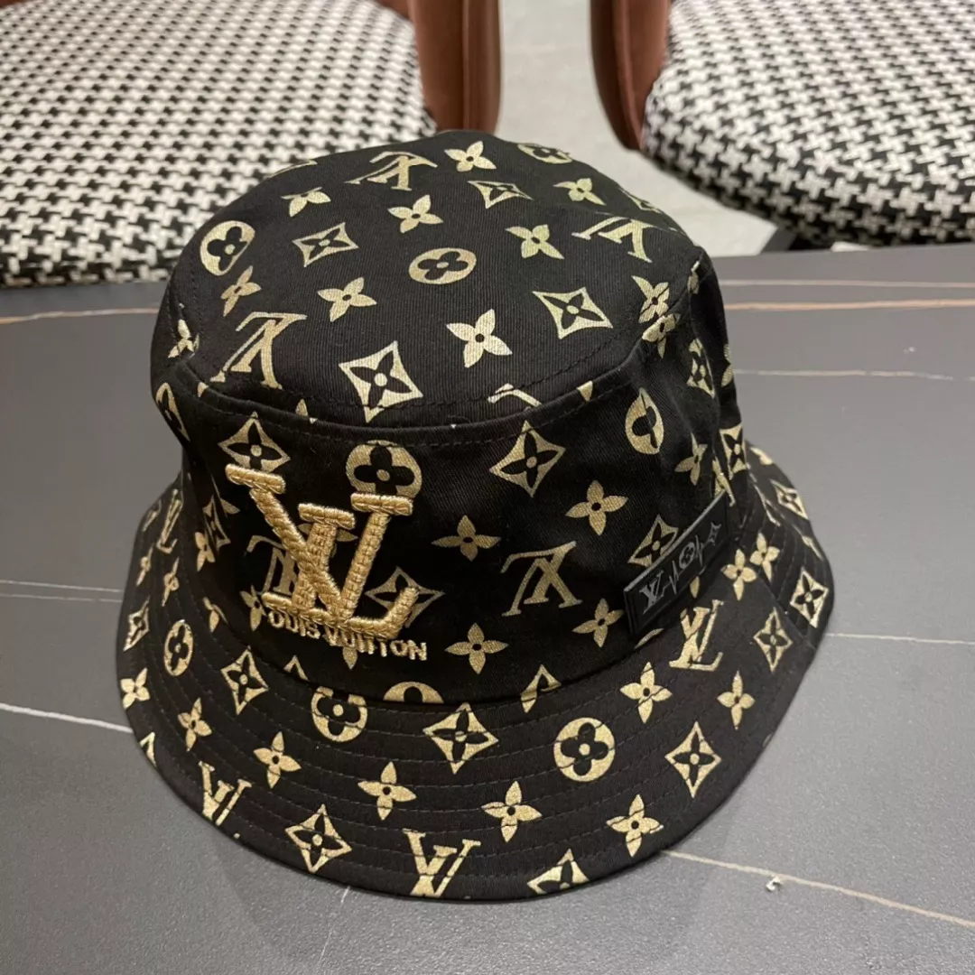 Louis Vuitton LV Caps Modern 8290