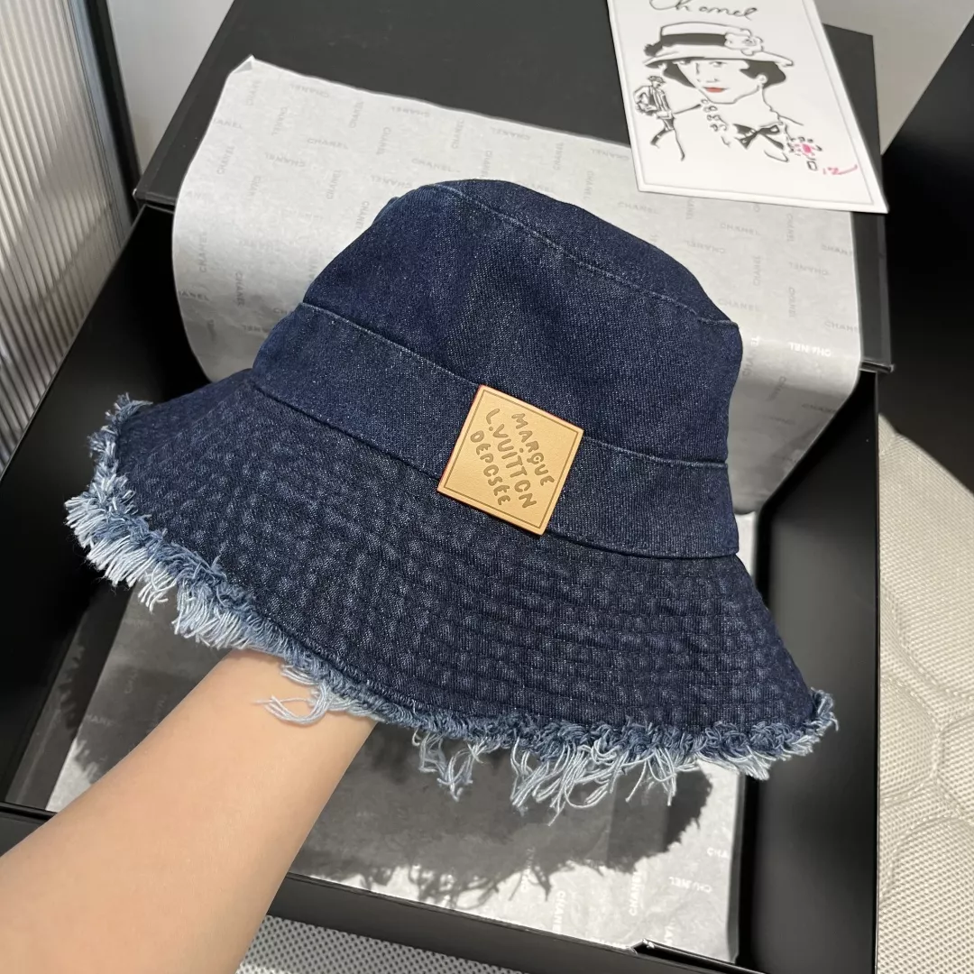 Louis Vuitton LV Caps SmartChoice 9842