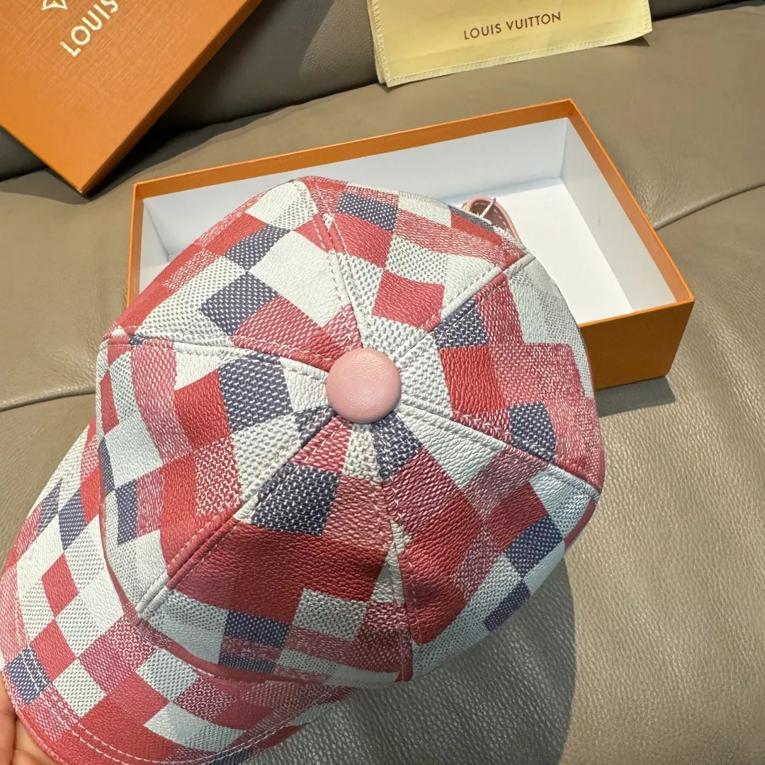 Louis Vuitton LV Caps Stylish 8014
