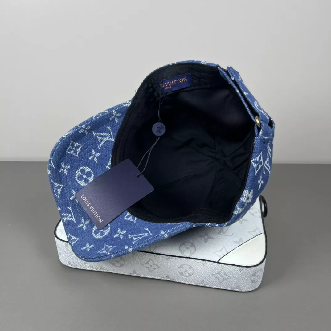 Louis Vuitton LV Caps TopPick 4156