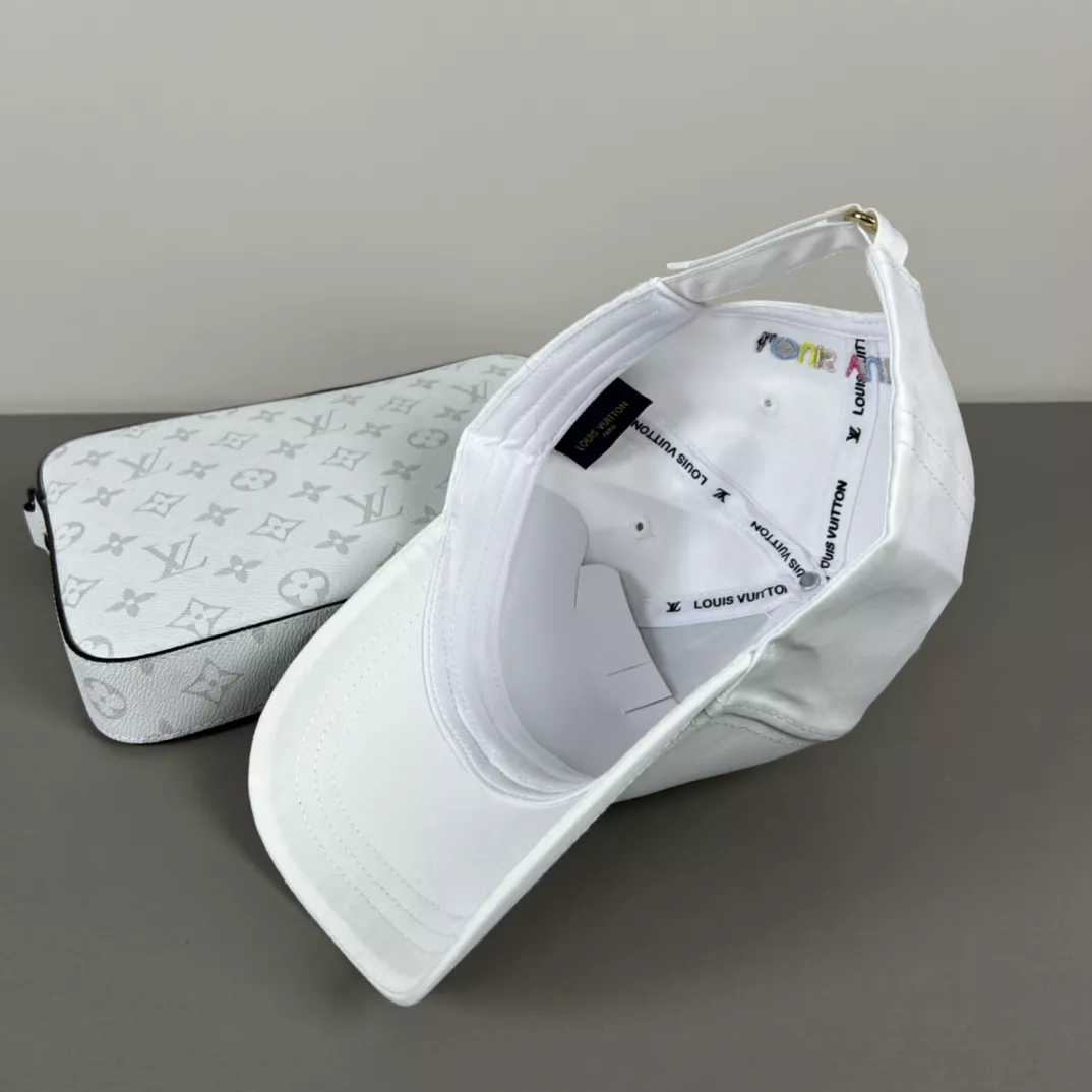 Louis Vuitton LV Caps TopPick 7613