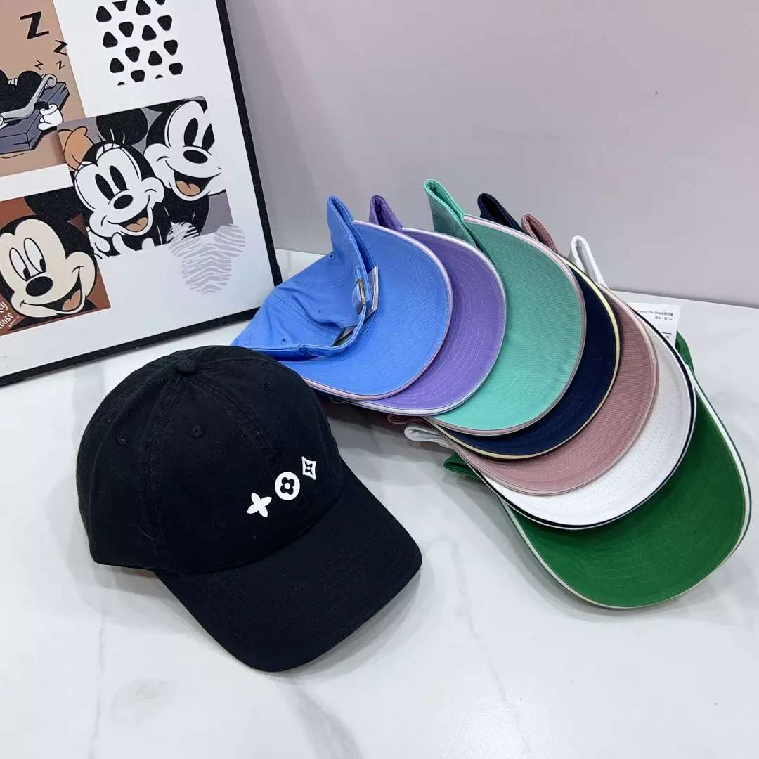 Louis Vuitton LV Caps TopPick 8830