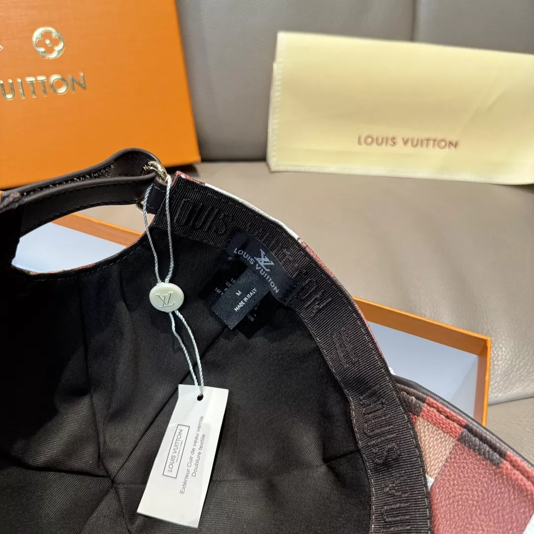 Louis Vuitton LV Caps Trendsetting 9669