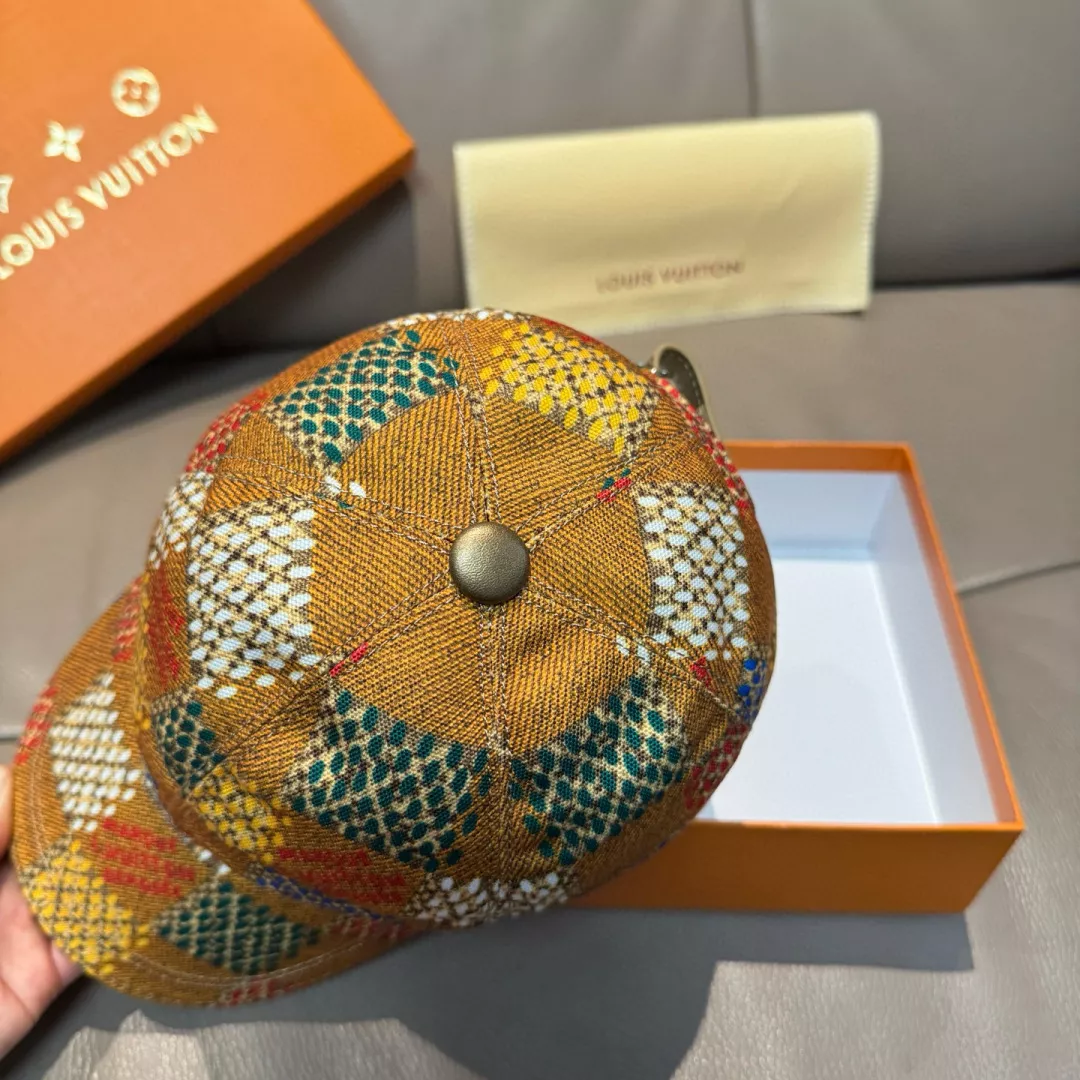 Louis Vuitton LV Caps Trendy 341
