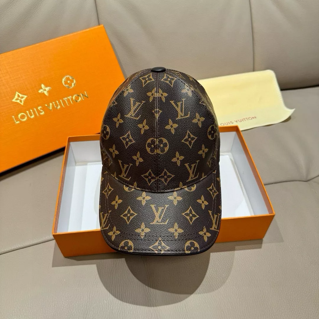 Louis Vuitton LV Caps Unique 5988