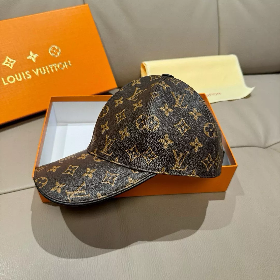 Louis Vuitton LV Caps Unique 5988