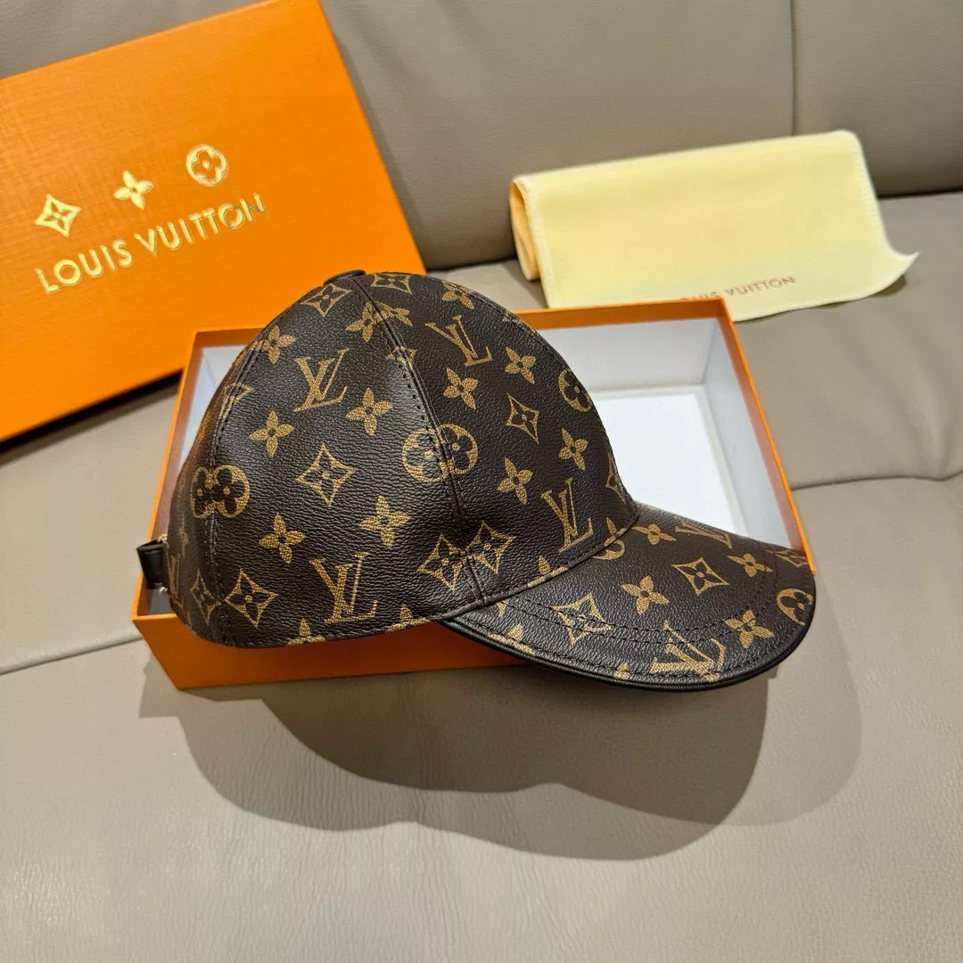 Louis Vuitton LV Caps Unique 5988