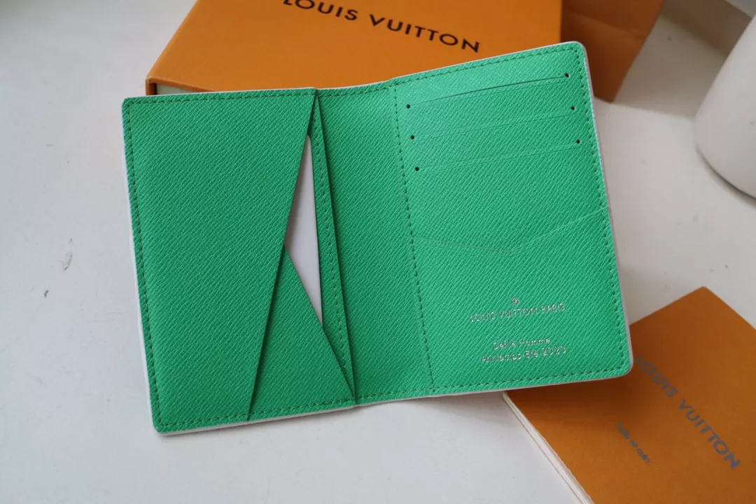 Louis Vuitton LV Card Case BestValue 1761