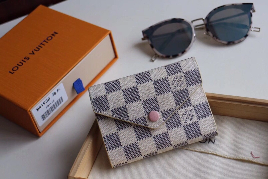 Louis Vuitton LV Card Case Classic 3078