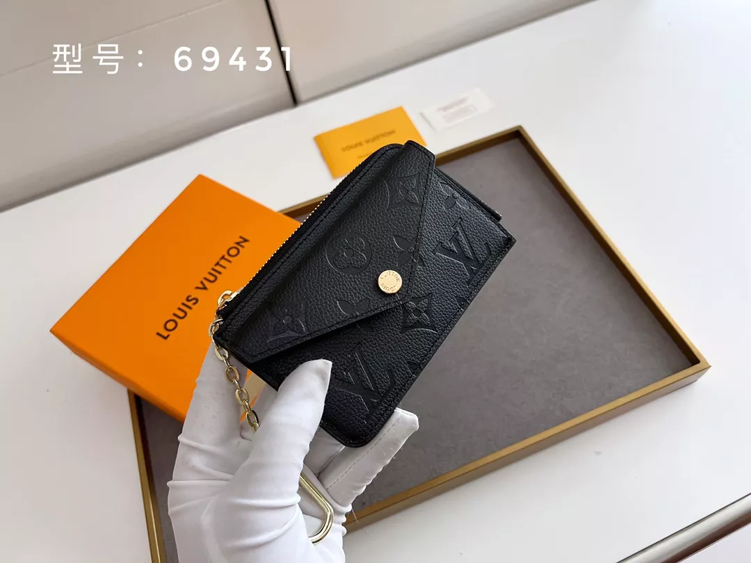 Louis Vuitton LV Card Case Classic 6585
