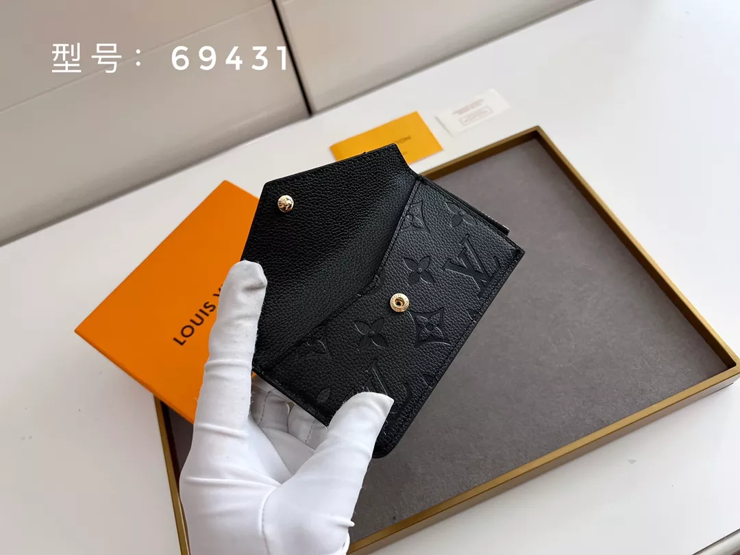 Louis Vuitton LV Card Case Classic 6585