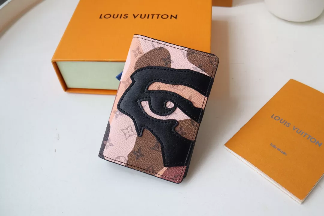 Louis Vuitton LV Card Case Durable 5017