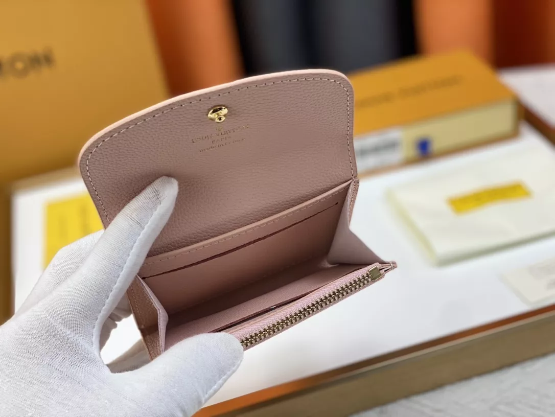 Louis Vuitton LV Card Case Fashionable 1226