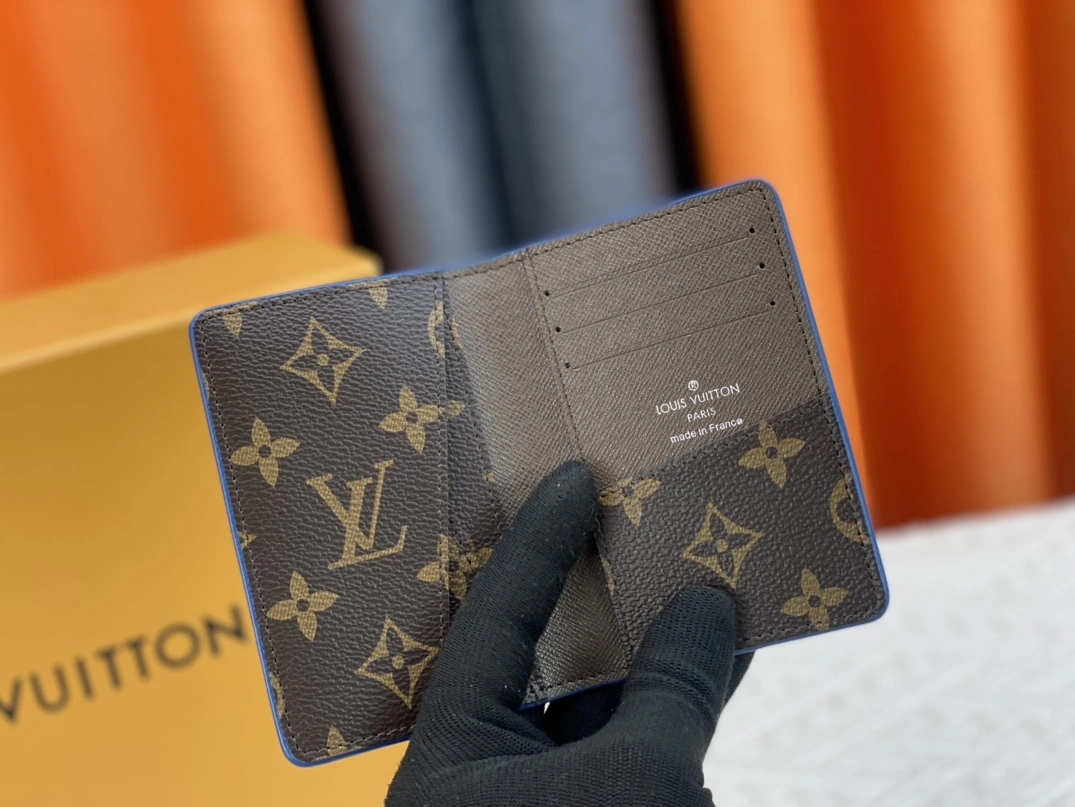 Louis Vuitton LV Card Case For Unisex AllSeason 5000