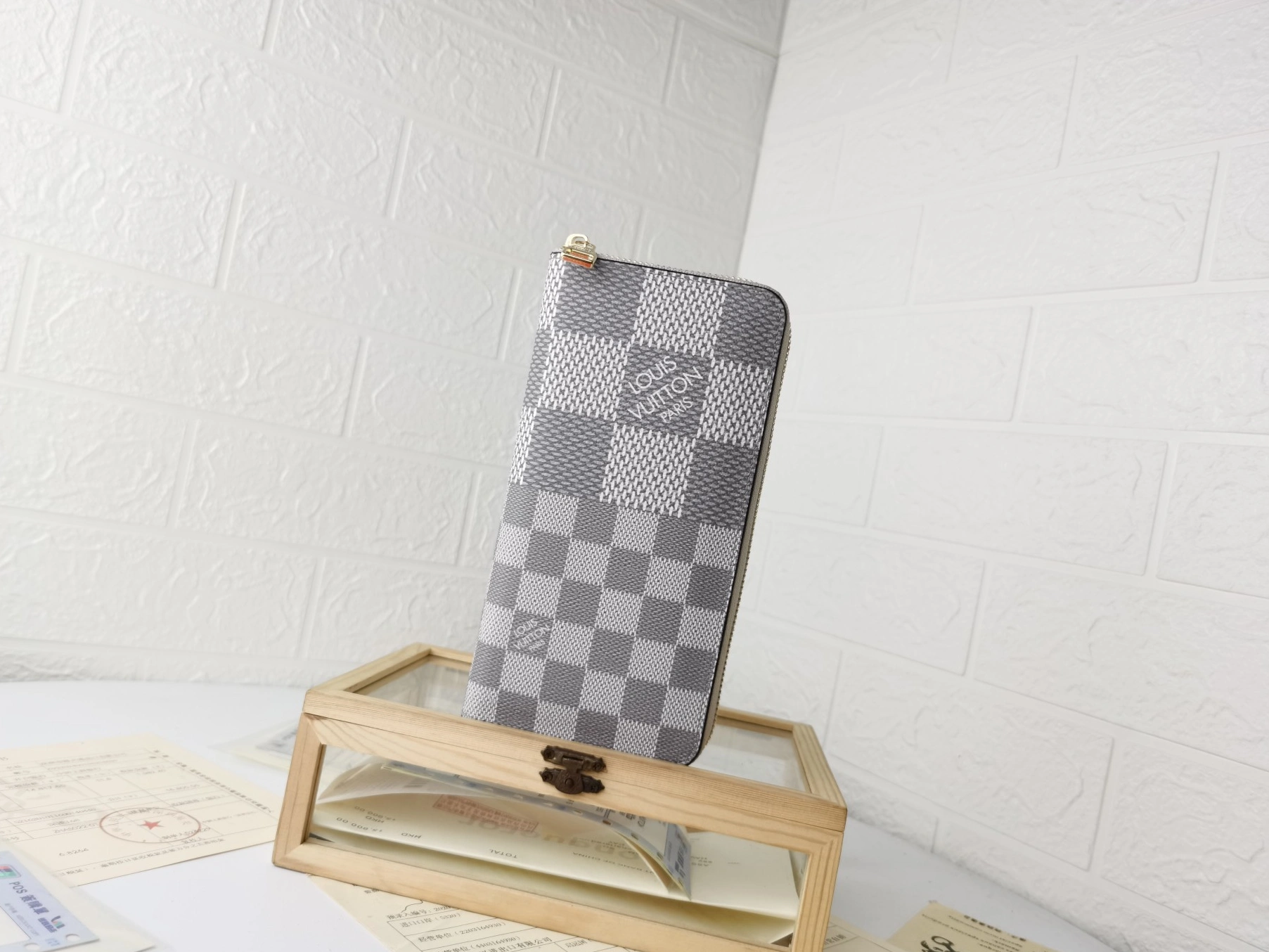 Louis Vuitton LV Card Case For Unisex DailyWear 4533