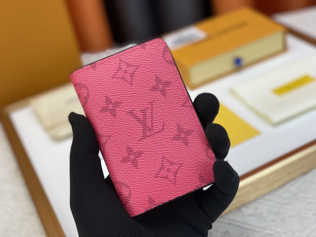 Louis Vuitton LV Card Case For Unisex Durable 6400