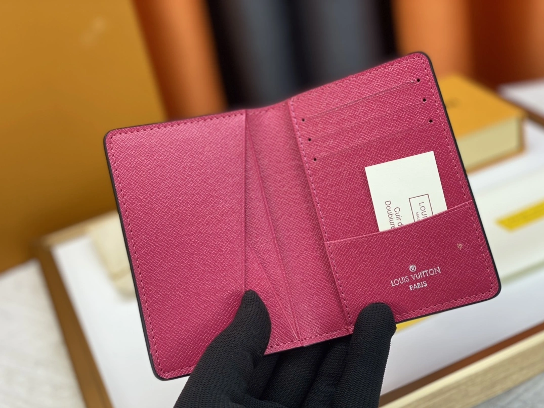 Louis Vuitton LV Card Case For Unisex Durable 6400