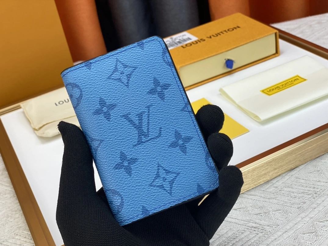 Louis Vuitton LV Card Case For Unisex Fashionable 5772
