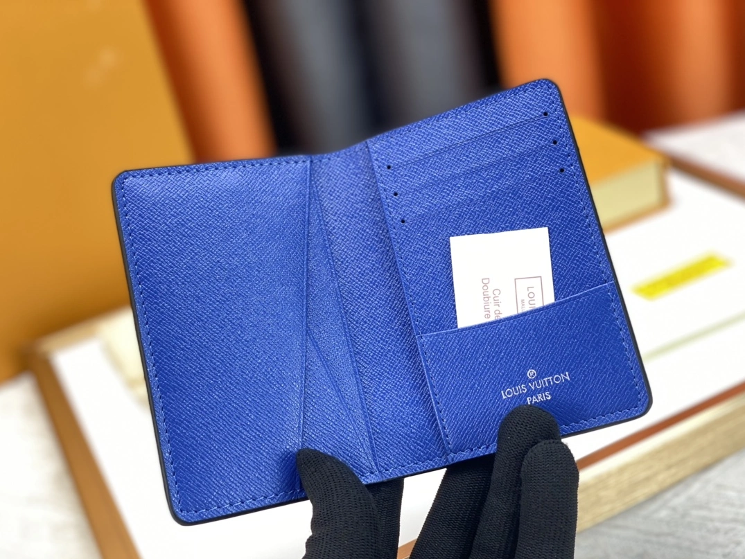 Louis Vuitton LV Card Case For Unisex Fashionable 5772