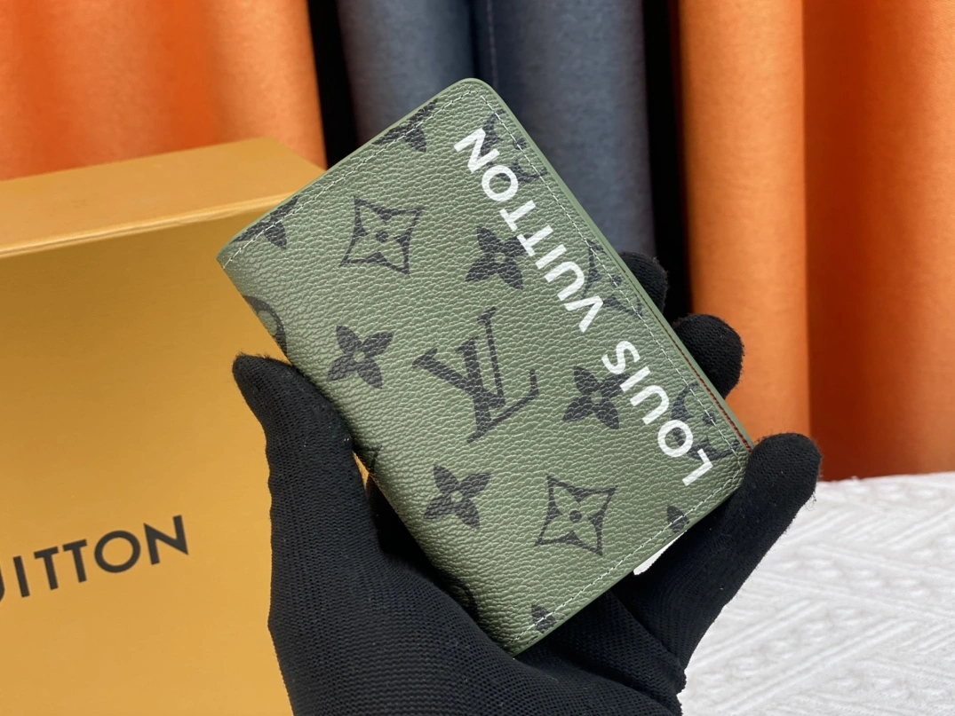 Louis Vuitton LV Card Case For Unisex Functional 3785