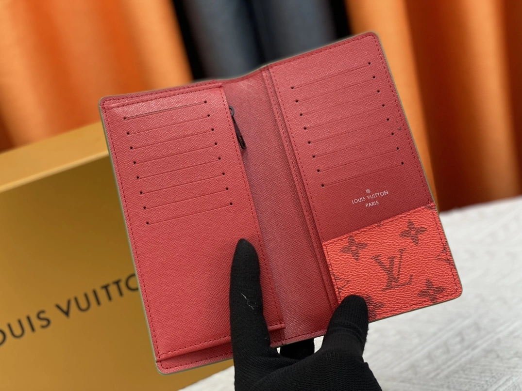 Louis Vuitton LV Card Case For Unisex Refined 3171