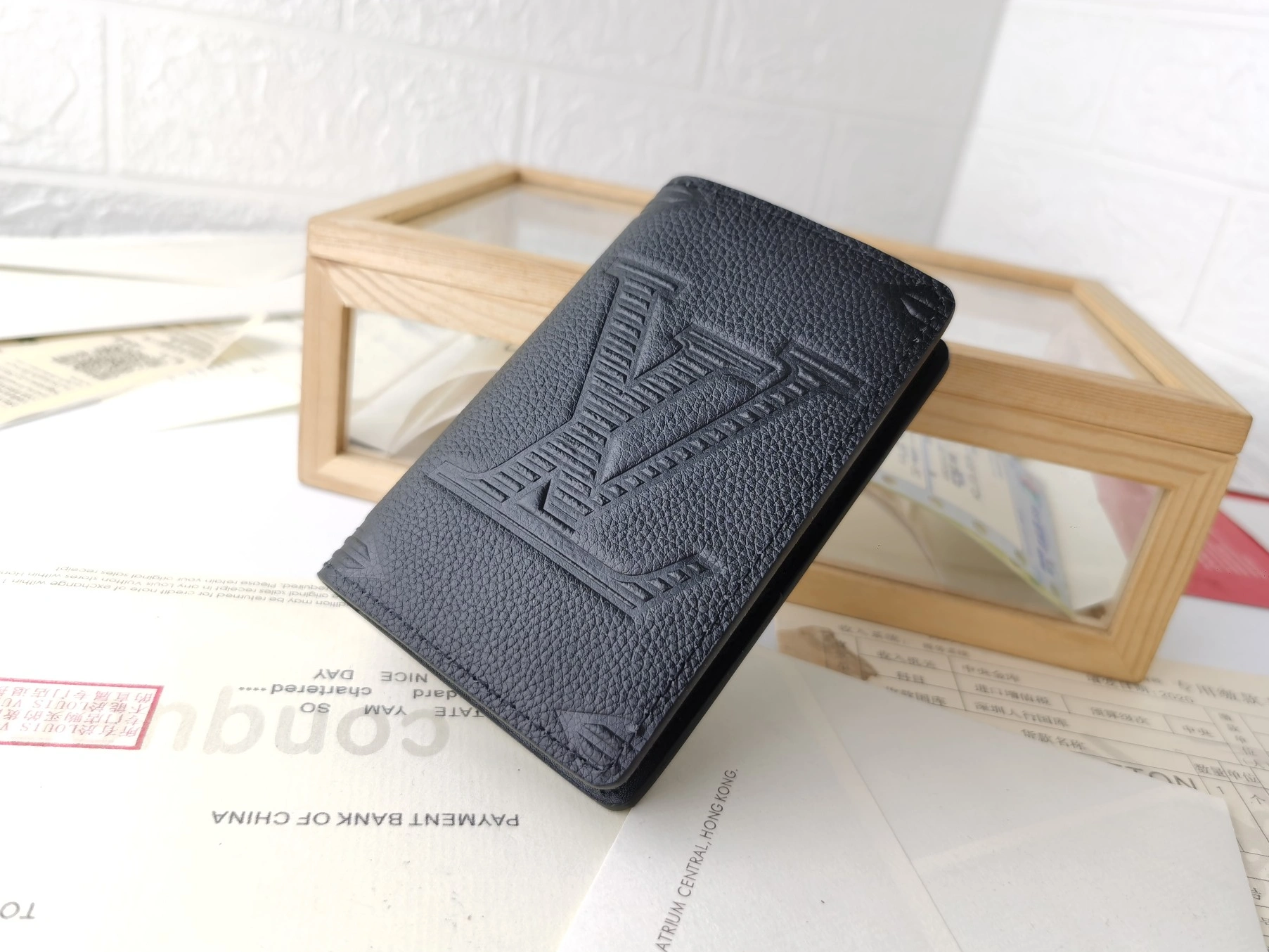Louis Vuitton LV Card Case For Unisex SportInspired 6619