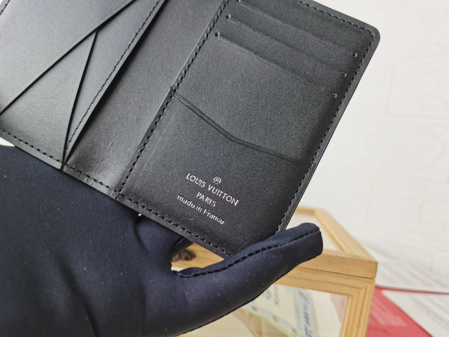 Louis Vuitton LV Card Case For Unisex SportInspired 6619