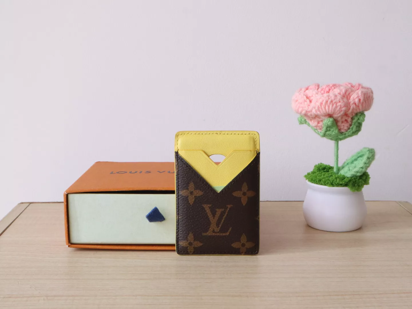 Louis Vuitton LV Card Case For Women Affordable 4715