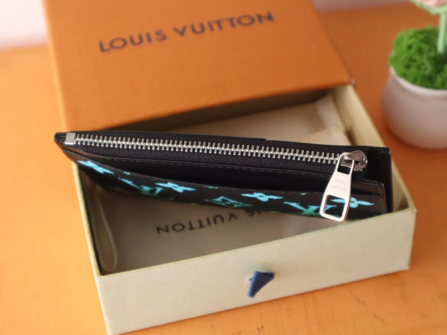 Louis Vuitton LV Card Case For Women AllSeason 3999