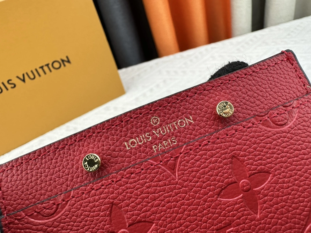Louis Vuitton LV Card Case For Women Compact 9162
