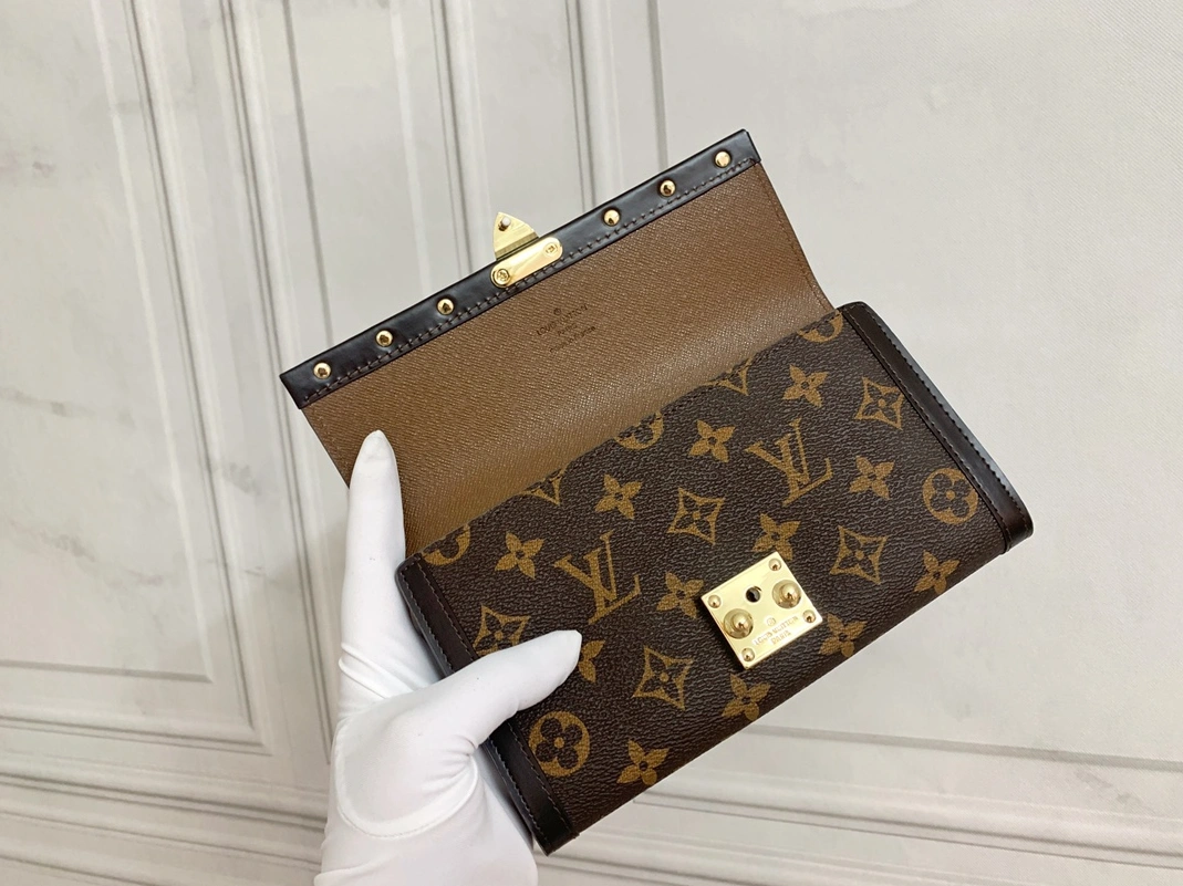 Louis Vuitton LV Card Case For Women Modern 9365