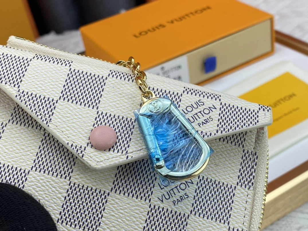 Louis Vuitton LV Card Case For Women Refined 2368